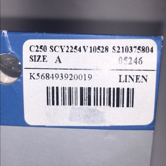 New Catherines Plus Size Daysheer Pantyhose Linen - Picture 5 of 12